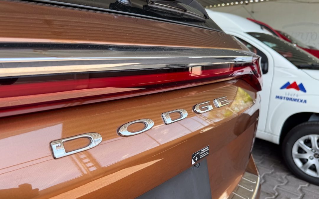 Dodge rear badge on bronze SUV