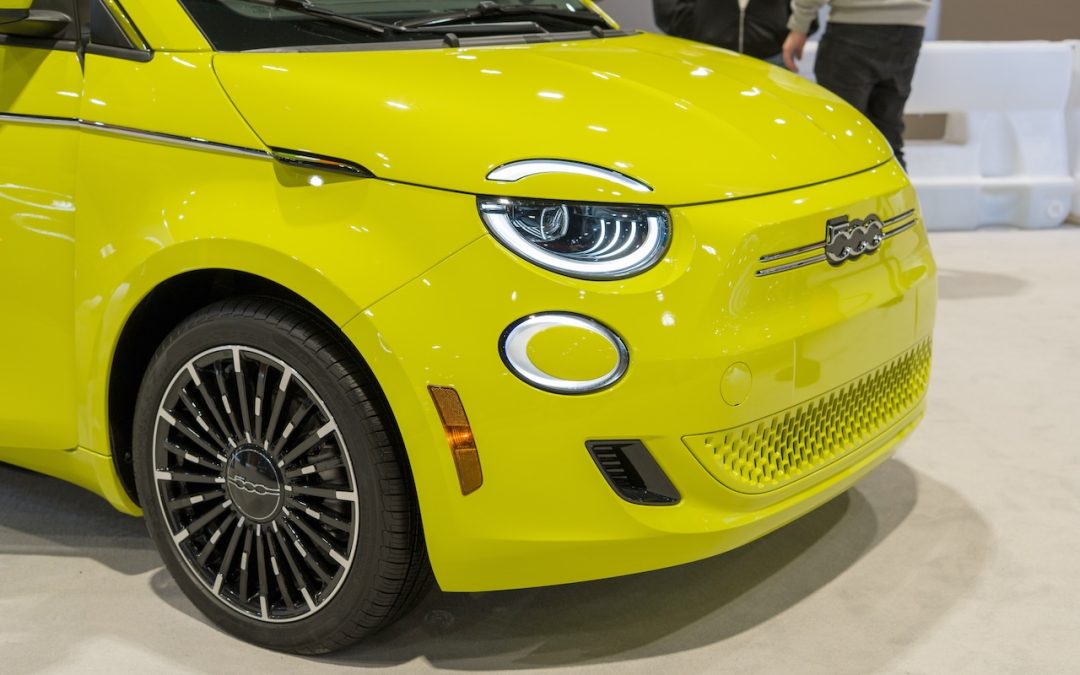 FIAT 500 front logo and compact vehicle styling at collision center in Charlotte NC